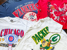Load image into Gallery viewer, 5 T-Shirt Mainstreet Vintage Mystery Box
